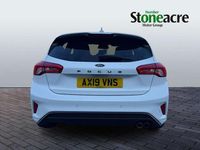 Used Ford Focus ST-Line 125 HP (91 kW) 2019 White Hatchback