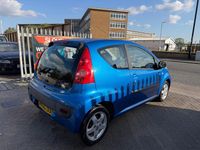 Used Peugeot 107 68 HP (50 kW) 2010 Blue Hatchback