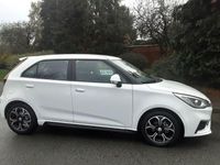 Used MG MG3 Exclusive 2022 White Hatchback