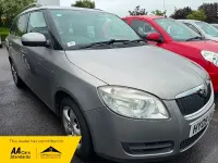 Used Skoda Fabia 70 HP (51 kW) 2009 Beige Estate