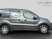 Used Citroën Berlingo Feel 99 HP (72 kW) 2018 Grey MPV
