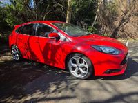 Used Ford Focus ST 2014 Red Hatchback