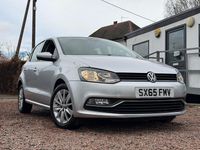 Usado VW Polo SE 75 HP (55 kW) 2015 Prateado Citadino
