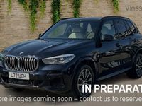 Używany BMW X5 M Sport 335 KM (246 kW) 2022 Czarny SUV