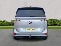 Usado VW ID. Buzz Pro 150 kW (204 HP) 2023 Prateado Monovolume