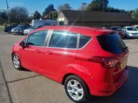 Usado Ford B-MAX Zetec 2013 Vermelho Monovolume