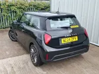 Used Mini Cooper Classic 204 HP (150 kW) 2024 Black Hatchback