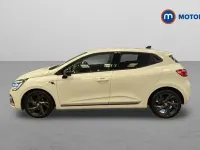 Used Renault Clio RS Line 90 HP (66 kW) 2023 White Hatchback