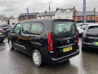 Used Vauxhall Combo Design Edition 100 kW (136 HP) 2026 MPV