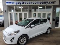 Usado Ford Fiesta Zetec 70 HP (51 kW) 2019 Branco Citadino