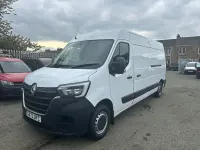 Used Renault Master 135 HP (99 kW) 2023 White MPV
