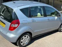 Used Mercedes A160 Classic 95 HP (69 kW) 2009 Blue Hatchback