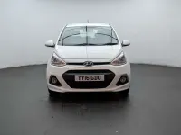 Usado Hyundai i10 Premium 66 HP (48 kW) 2016 Branco Citadino
