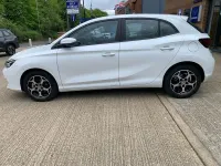 Used MG MG3 SE 194 HP (142 kW) 2025 White Hatchback