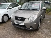 Used Kia Picanto 64 HP (47 kW) 2010 Silver Hatchback