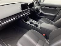 Used Honda Civic Hybrid 143 HP (105 kW) 2022 Platinum white Hatchback