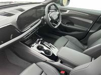 Used Audi A6 S-Line 200 HP (147 kW) 2025 Green Estate