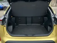 Used Toyota Yaris Hybrid City 116 HP (85 kW) 2022 Yellow Estate