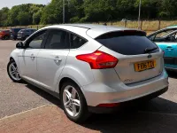 Used Ford Focus Zetec 125 HP (91 kW) 2016 Silver Hatchback