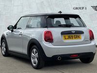 Used Mini Cooper Classic 134 HP (98 kW) 2019 Silver Hatchback