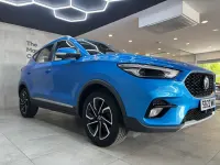 Usado MG ZS Exclusive 106 CV (77 kW) 2022 Azul SUV