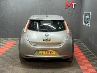 Used Nissan Leaf Acenta 80 kW (109 HP) 2017 Silver Hatchback