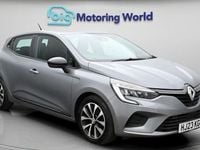 Used Renault Clio V Evolution 90 HP (66 kW) 2023 Grey Hatchback