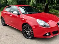 Used Alfa Romeo Giulietta Quadrifoglio Verde 175 HP (128 kW) 2014 Red Hatchback