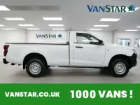Second-hand Isuzu D-Max 162 CP (119 kW) 2023 Alb Pickup