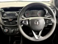 Used Vauxhall Viva 75 HP (55 kW) 2015 White Hatchback