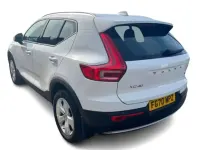 Used Volvo XC40 Momentum 163 HP (119 kW) 2020 White SUV