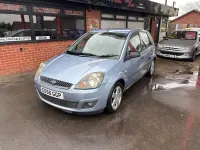 Used Ford Fiesta Zetec 80 HP (58 kW) 2006 Blue Hatchback
