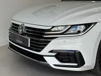 Used VW Arteon R-line 190 HP (139 kW) 2018 White Hatchback