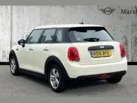 Used Mini ONE Hatch 101 HP (74 kW) 2016 White Hatchback