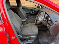 Used Vauxhall Astra SRi 2017 Red Hatchback