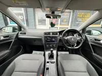 Used VW Golf VII SE 115 HP (84 kW) 2017 Grey Hatchback