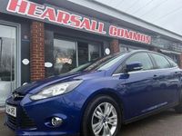 Usado Ford Focus Titanium 125 HP (91 kW) 2014 Azul Citadino