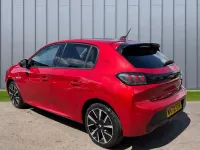 Used Peugeot 208 Allure Premium 99 HP (72 kW) 2020 Red Hatchback