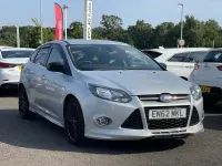 Used Ford Focus Zetec 113 HP (83 kW) 2013 Silver Hatchback