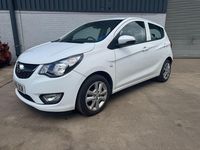 Used Vauxhall Viva 75 HP (55 kW) 2016 White Hatchback