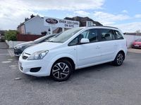 Used Vauxhall Zafira 120 HP (88 kW) 2014 White MPV