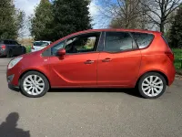 Used Vauxhall Meriva 118 HP (86 kW) 2012 Orange MPV