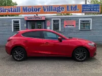 Begagnad Mazda 3 150 HK (110 kW) 2015 Röd