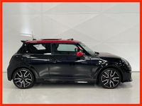 Used Mini Cooper Sport 204 HP (150 kW) 2024 Black Hatchback