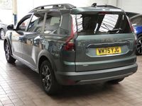New Dacia Jogger Extreme 155 HP (114 kW) 2026 Green MPV