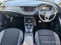 Used Vauxhall Grandland X Edition 130 HP (95 kW) 2021 White SUV