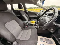 Used Kia Ceed 2016 Silver Hatchback