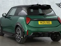 Used Mini Cooper S Hatch 201 HP (147 kW) 2025 Green Hatchback
