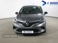 Używany Renault Clio V Evolution 90 KM (66 kW) 2023 Szary Hatchback