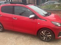 Used Peugeot 108 Allure 82 HP (60 kW) 2015 Red Hatchback